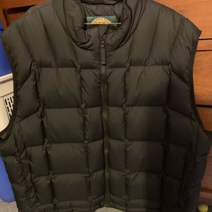 Cabelas down vest